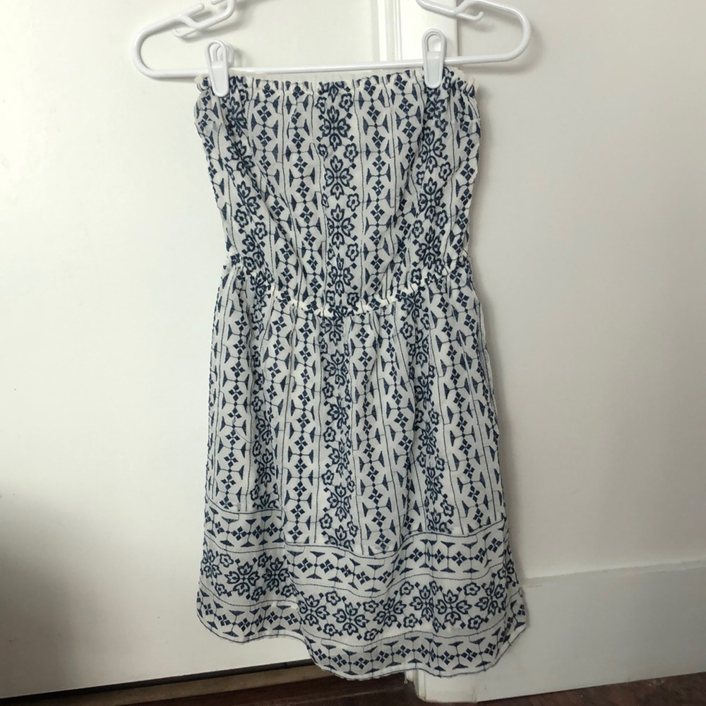 Strapless blue and white embroidered dress
